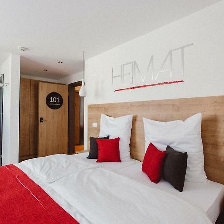 HEIMAT | Hotel&Boarding House Mainburg Buitenkant foto